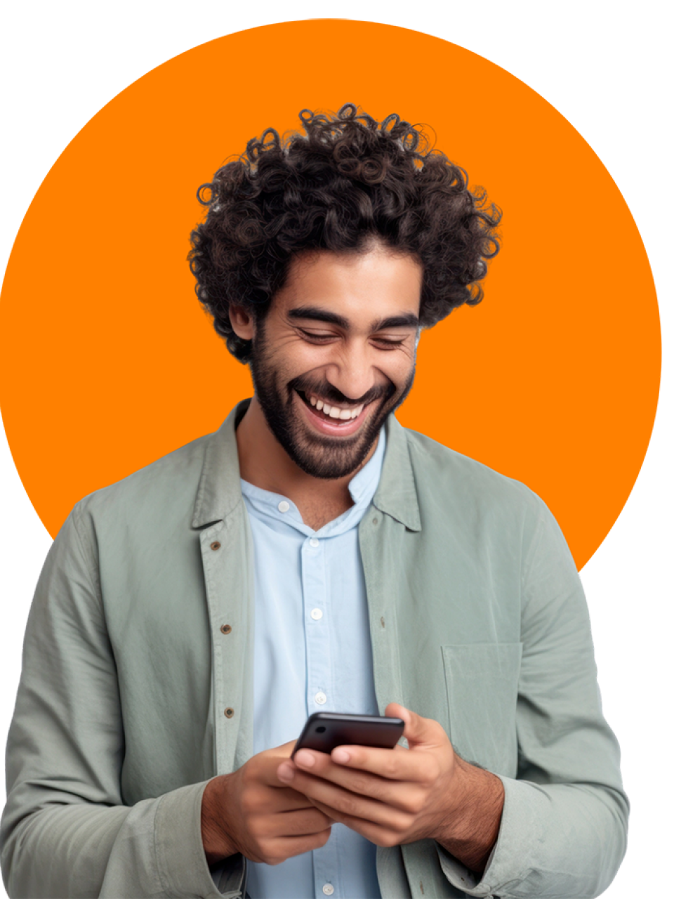 Junger Mann mit Blick auf das Smartphone: Rechnung fair aufteilen